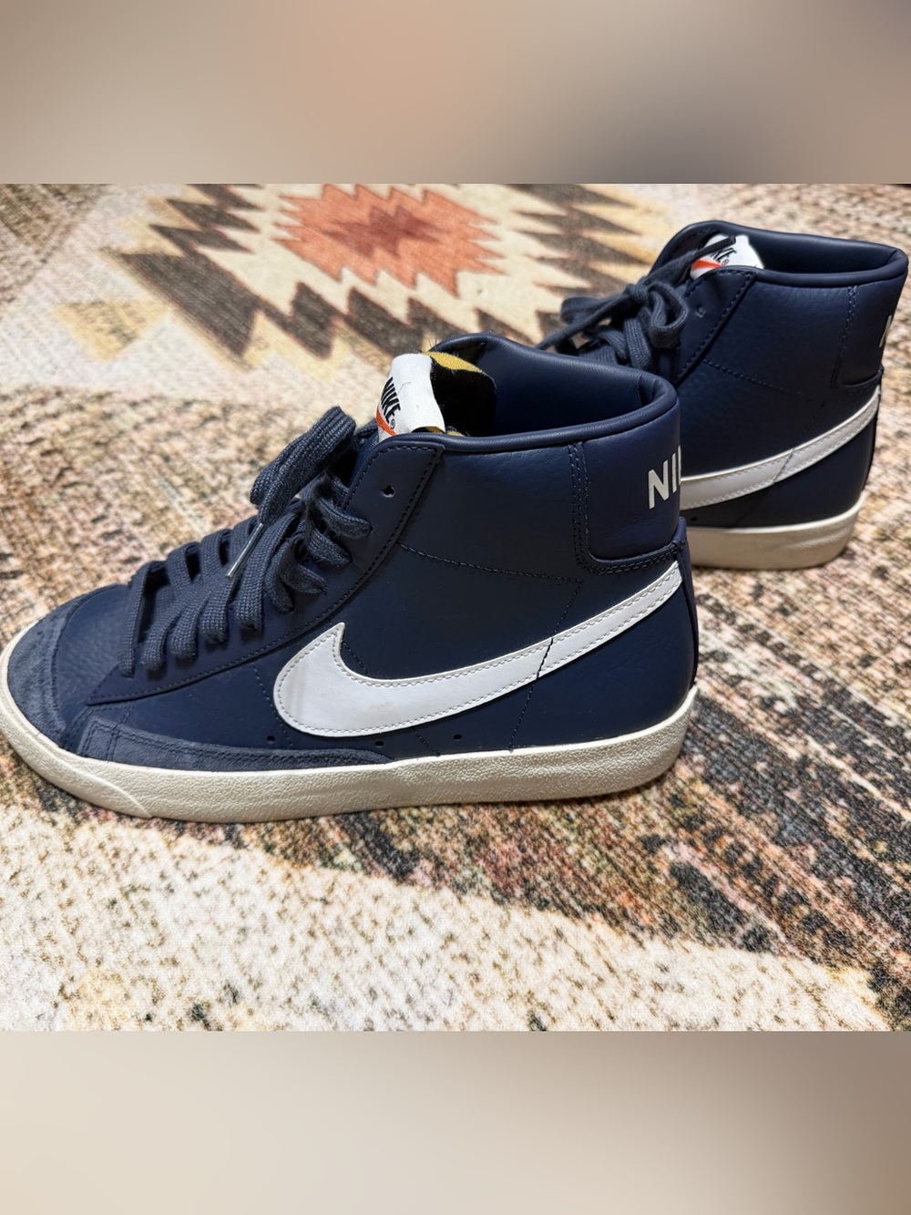 Nike Kyrie Flytrap III Navy White High Top Basketball Shoes Men’s 9.5